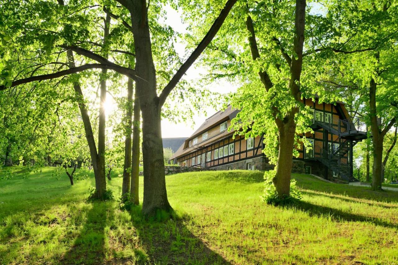 Park Am See X Nattika Ayurveda, Hotel Health Spirit Penzlin Exterior photo